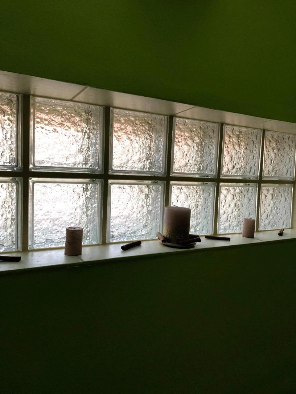Kristaly Apartmanhaz Sárvár Extérieur photo