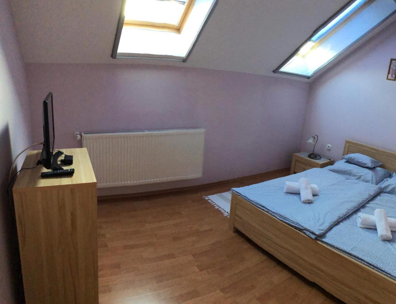 Kristaly Apartmanhaz Sárvár Extérieur photo